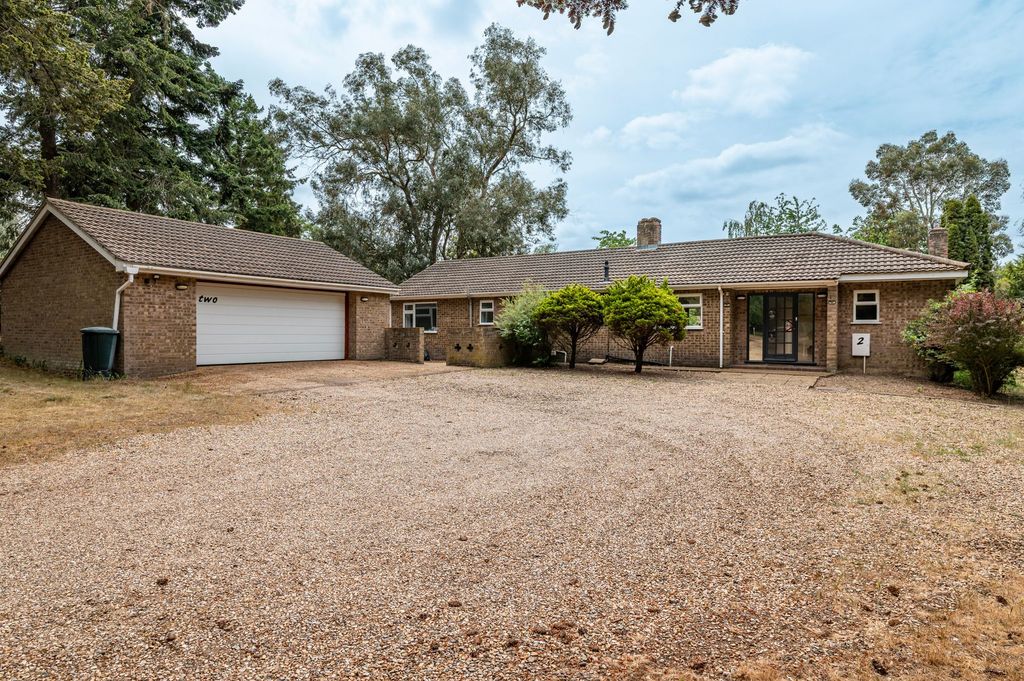 Property photo 1 of 25