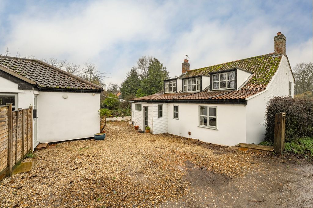 Property photo 1 of 31