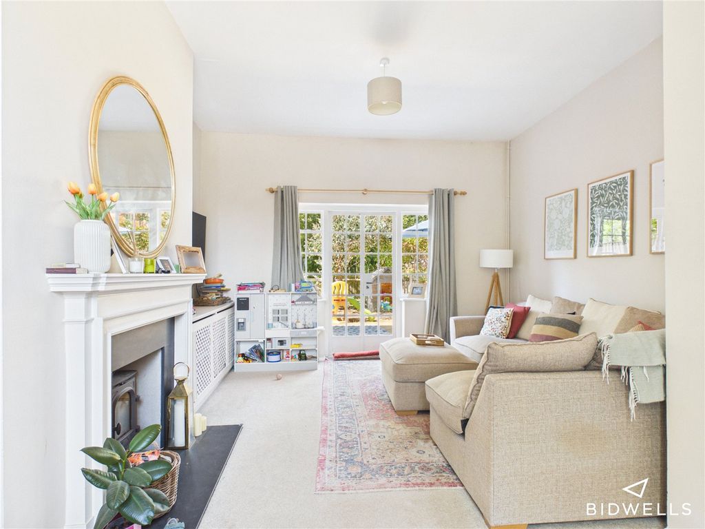 Property photo 3 of 16 Picture No. 05