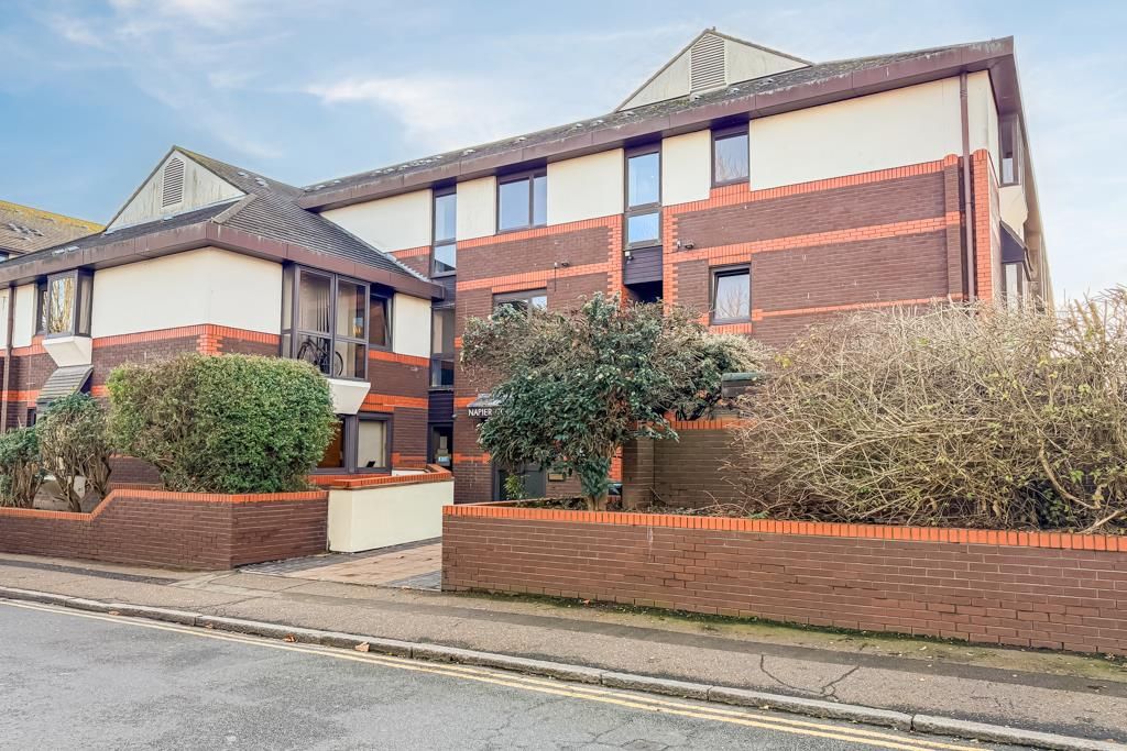 Property photo 1 of 11 Front