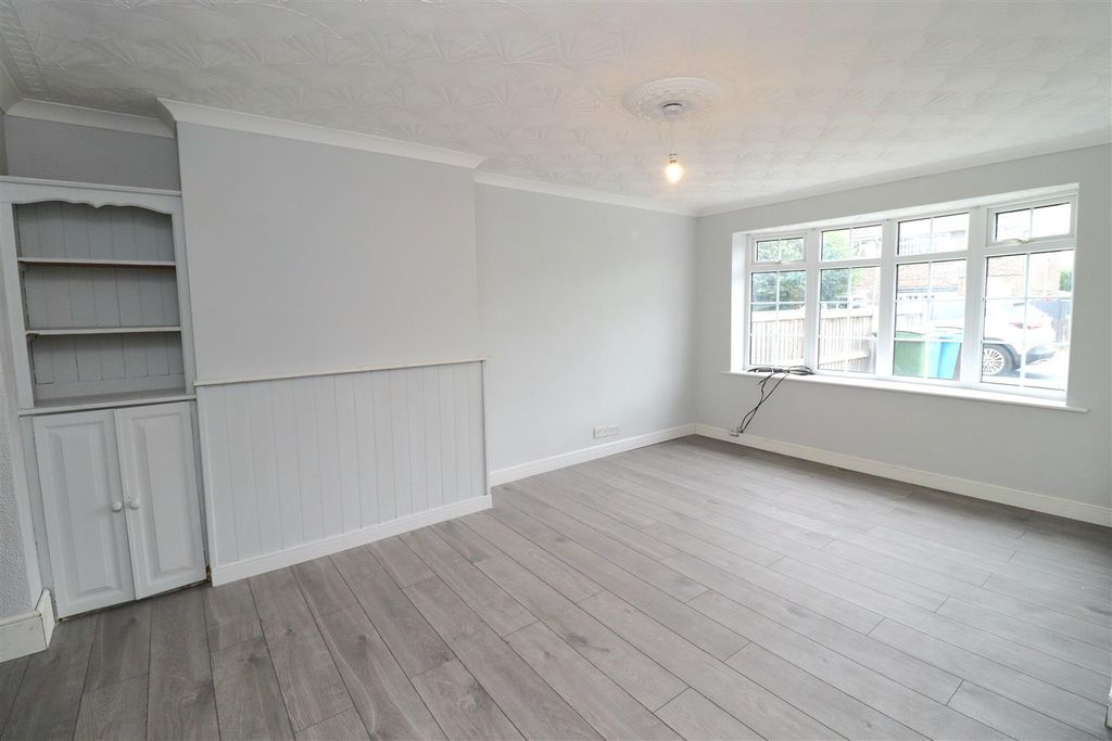 Property photo 2 of 10 Img_1637.Jpg