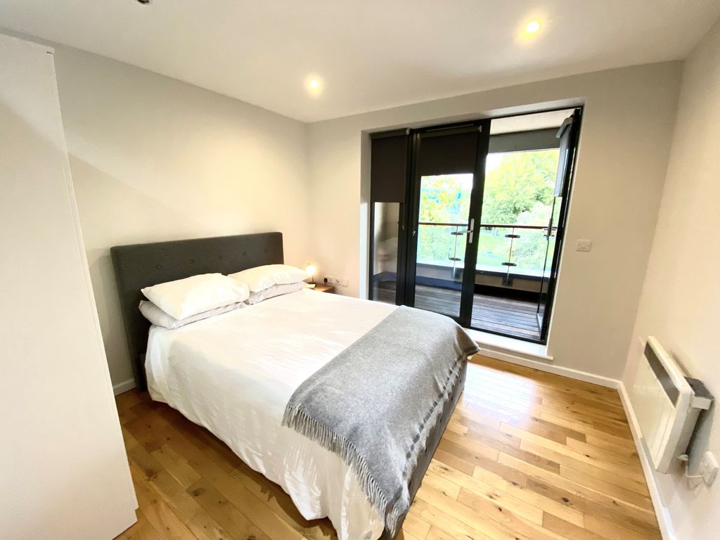 Property photo 2 of 12 Ac37 Bedroom 3A