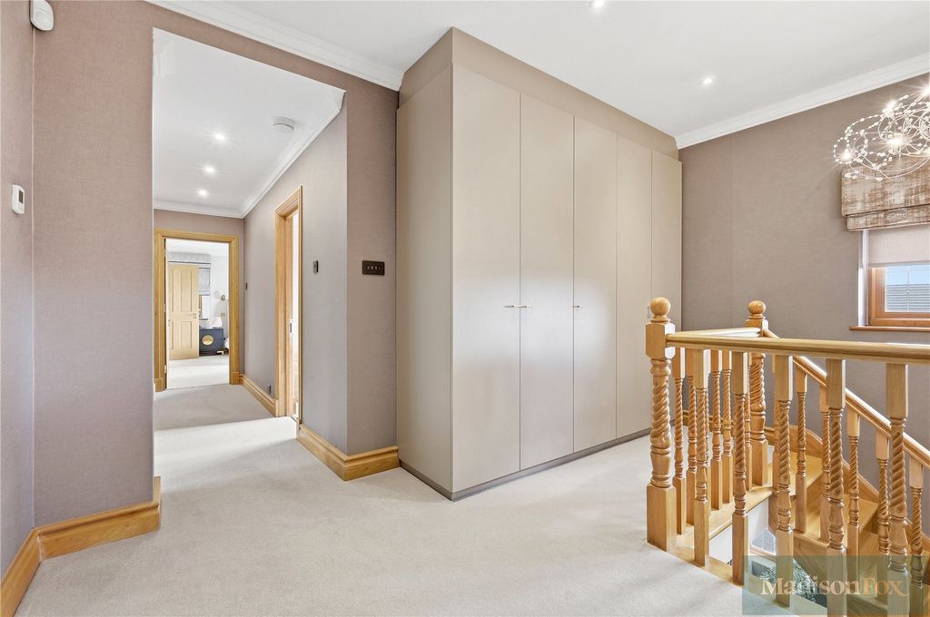 Additional image 29 of 5 bed detached house for saleWest View, Loughton, Essex IG10