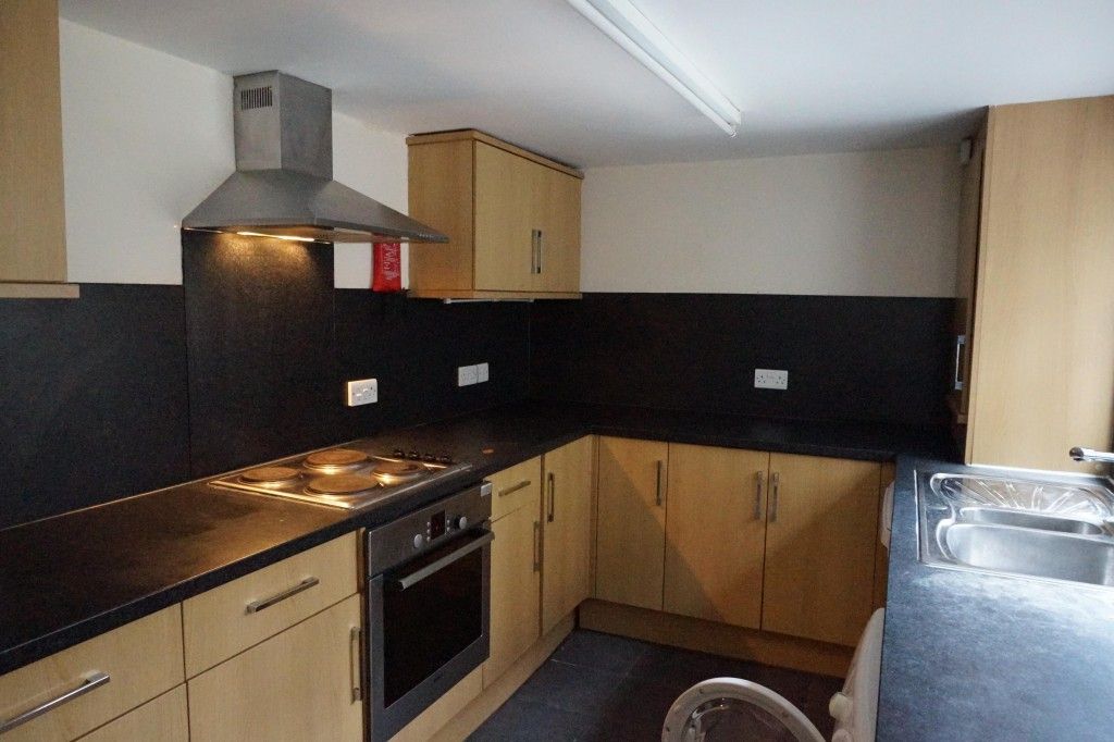 Property photo 3 of 4
