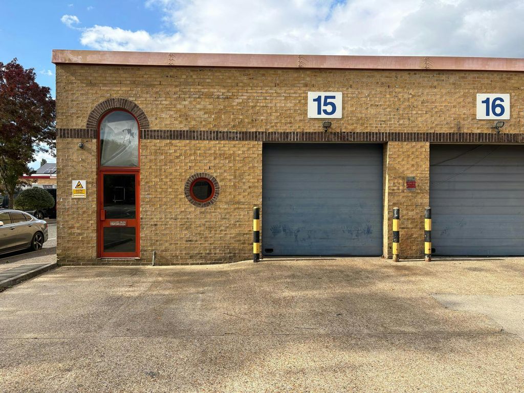 Property photo 1 of 1 Unit 15 Ext.Jpeg