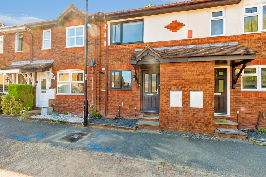 Property photo 1 of 18