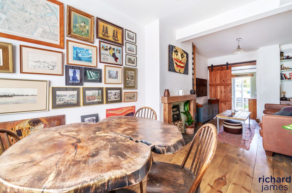 Property photo 2 of 17 Ifuuenesn23018917