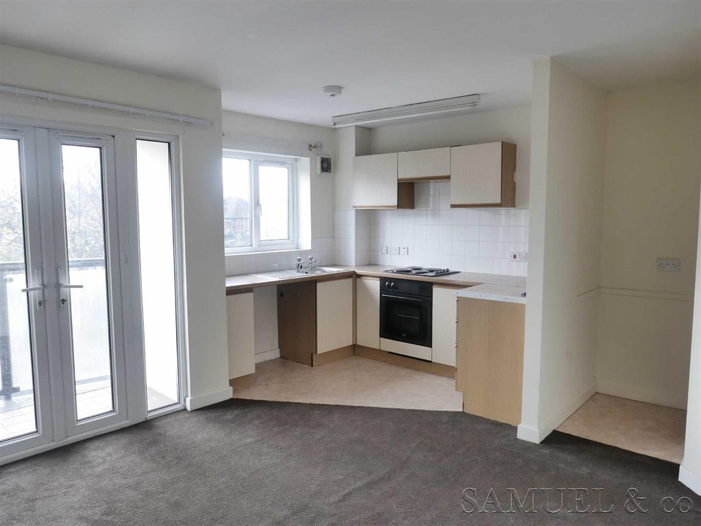 Property photo 2 of 5