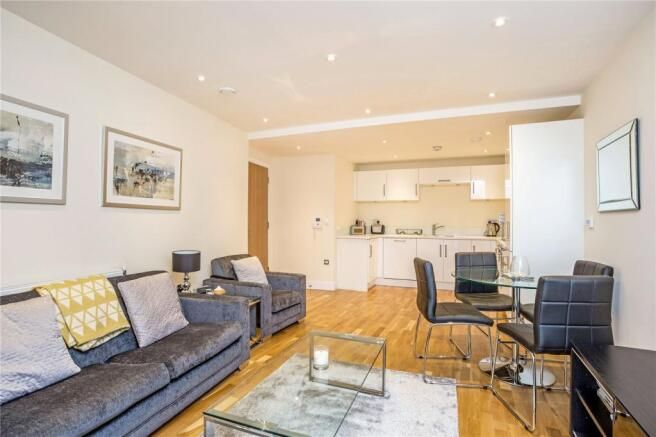 Property photo 1 of 7 Well Presented