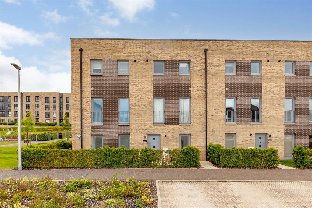 Property photo 2 of 20 Picture No. 02