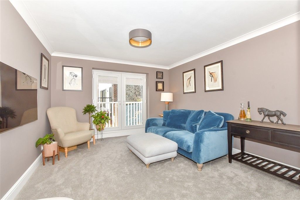 Property photo 2 of 11 Lounge/Dining Room