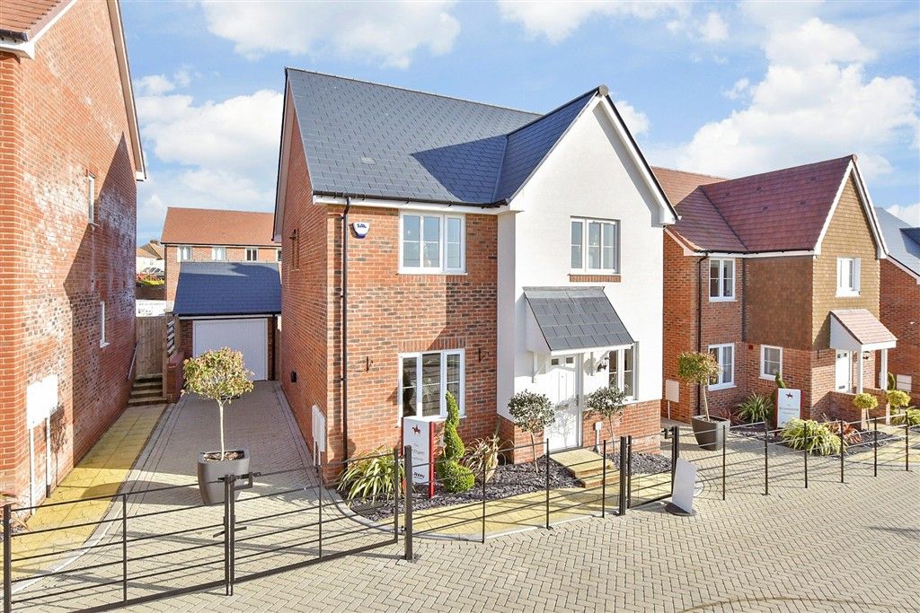 Property photo 1 of 14 Witham External