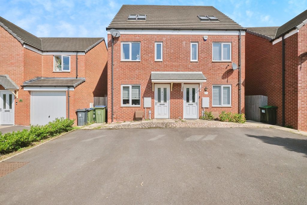 Property photo 1 of 19