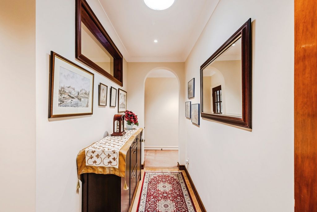 Property photo 2 of 36 Hall