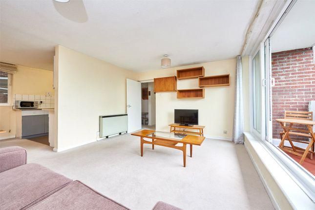 Property photo 3 of 12