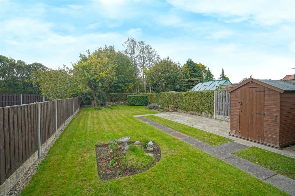 Property photo 3 of 12 Picture No. 10