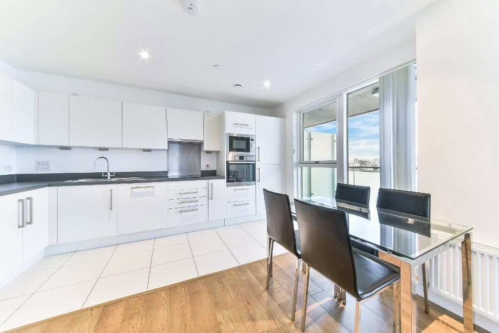 Property photo 3 of 8 Picture No. 25