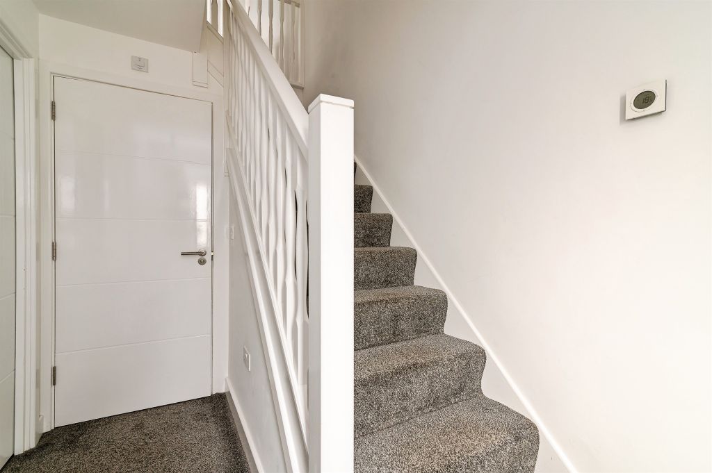 Property photo 2 of 16 Image