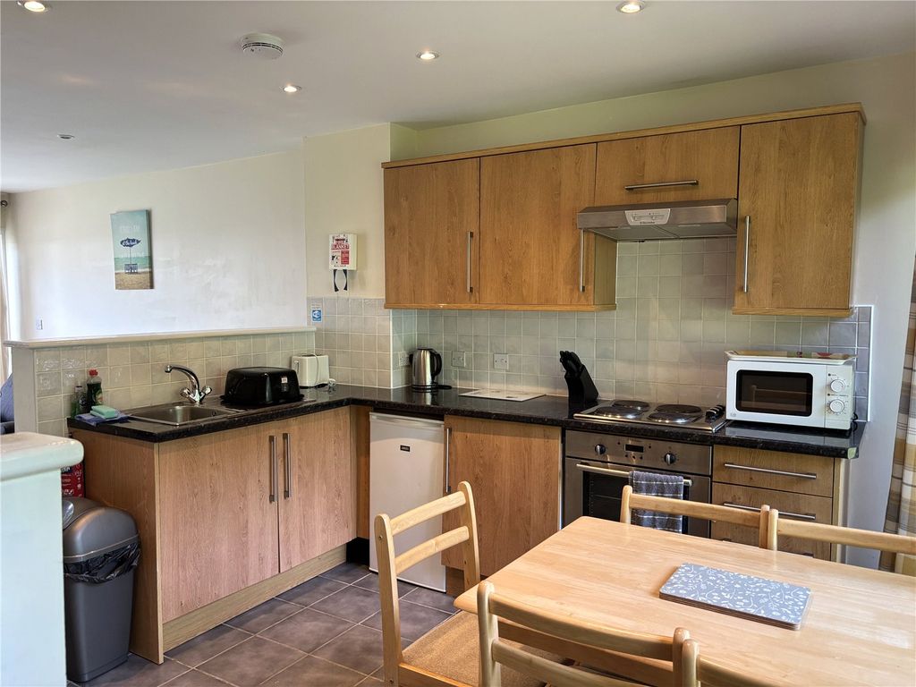 Property photo 2 of 11 Picture No. 01