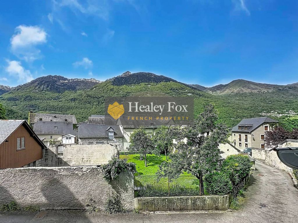 Property photo 2 of 13 47E847B83863613Bfe5E7Acfad471250