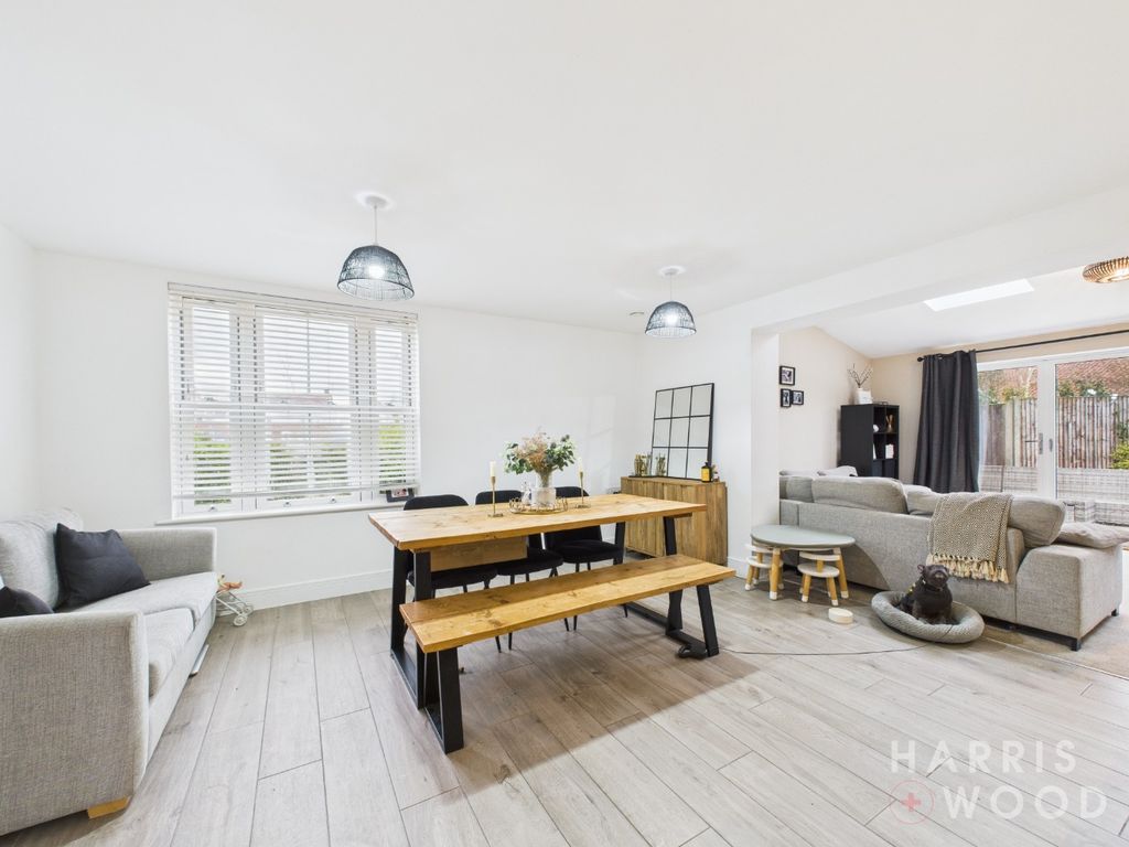 Property photo 3 of 29 4803164