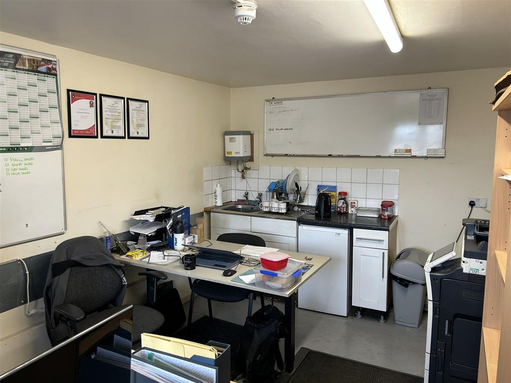 Property photo 3 of 4 3.Jpeg