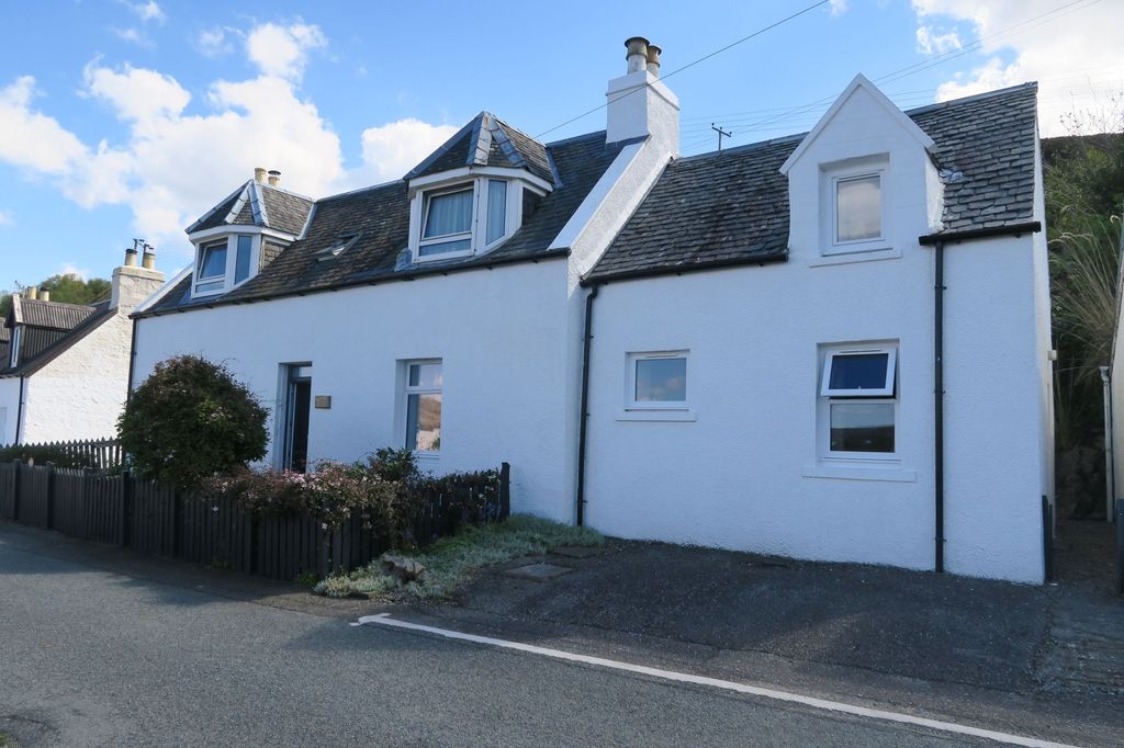 Property photo 1 of 24