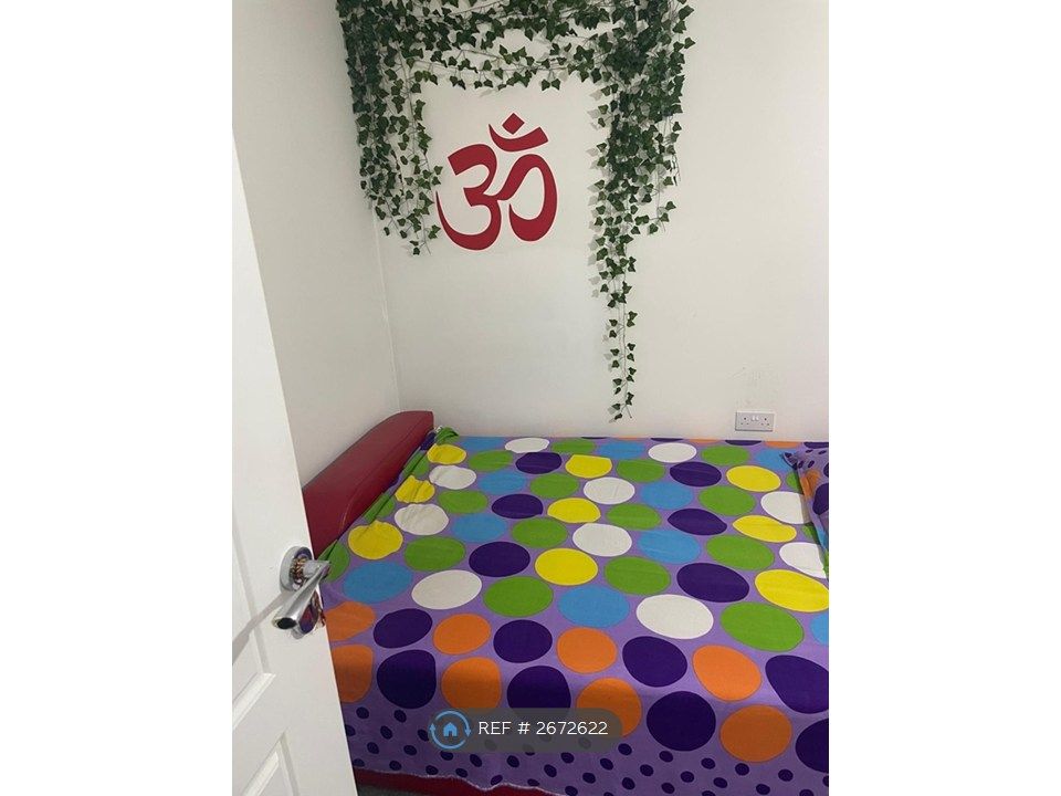 Property photo 2 of 5