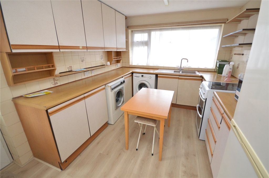 Property photo 2 of 14 Picture No. 03