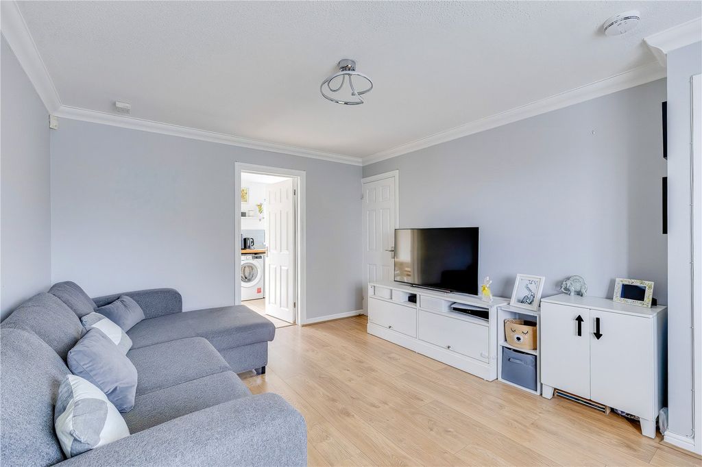 Property photo 2 of 30 Picture No. 14