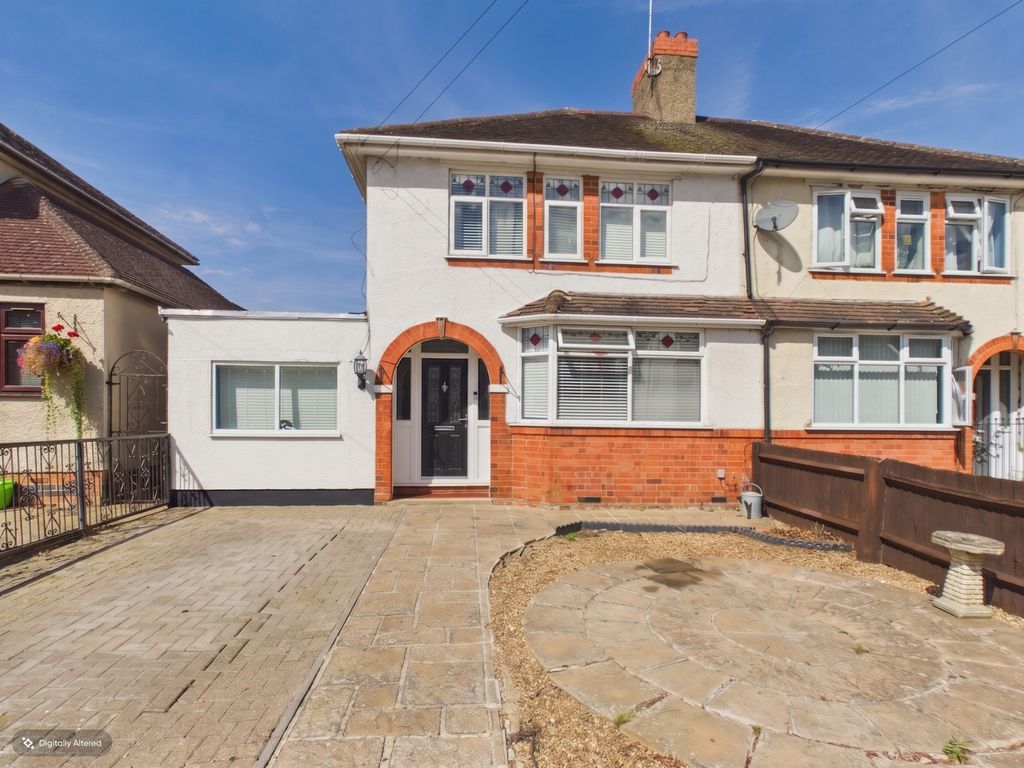 Property photo 1 of 23 1. Cam04922G0-Pr0174-Still029-001