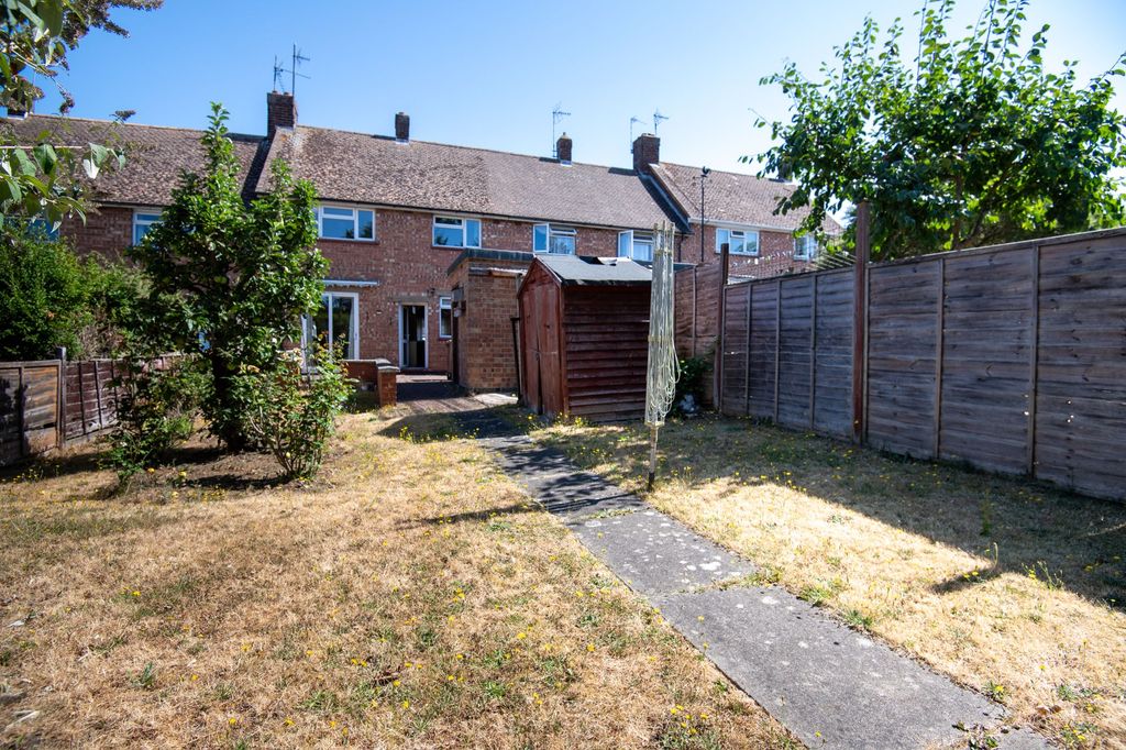 Property photo 2 of 18