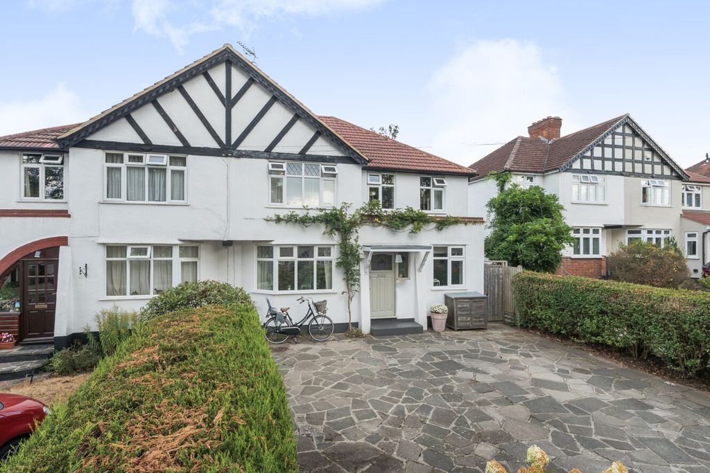 Property photo 1 of 25 1510457-1-6A8F06F...