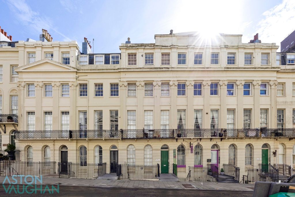 Property photo 2 of 9 5518402