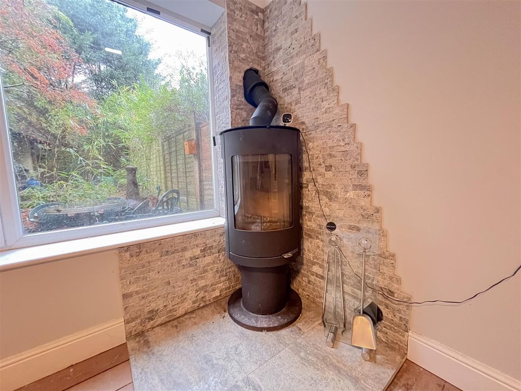 Property photo 3 of 18 Img_8321.Jpg