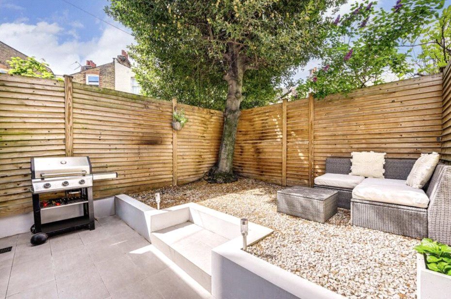 Property photo 3 of 17 Picture No. 27