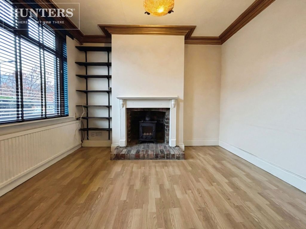 Property photo 2 of 14 Pbox-Img.Jpg