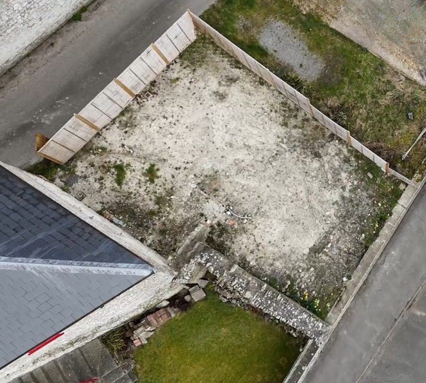 Property photo 2 of 6