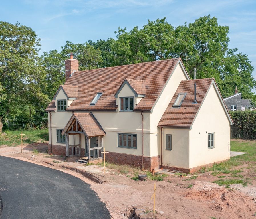 Property photo 1 of 7