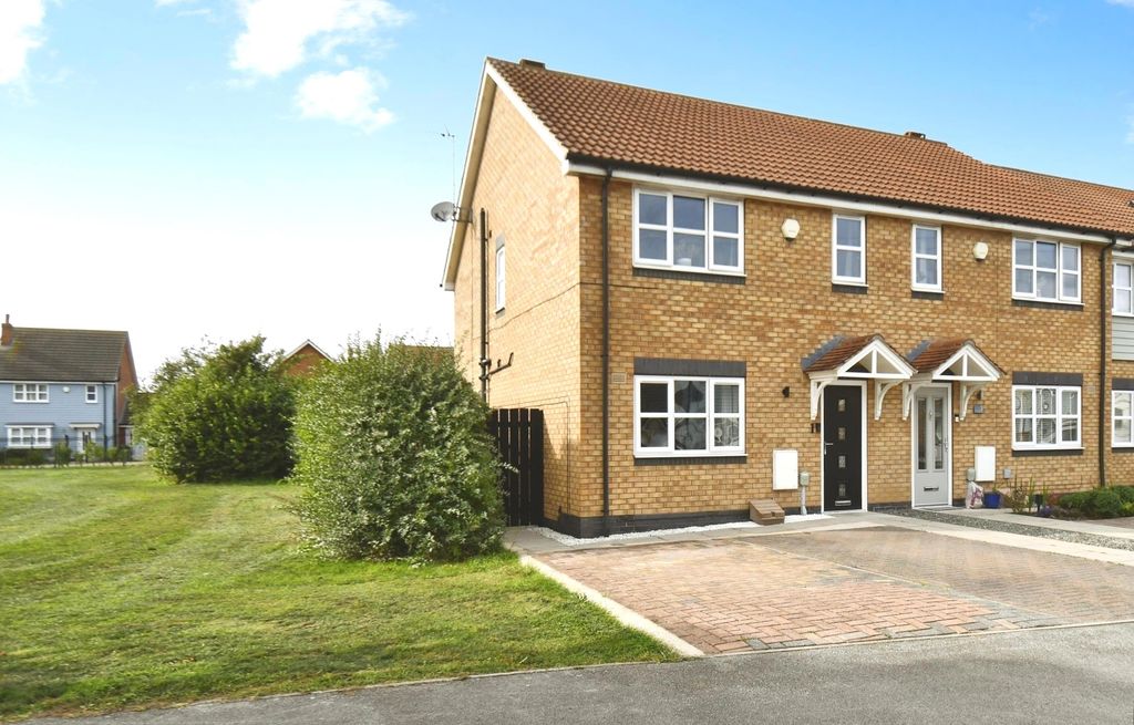 Property photo 1 of 23