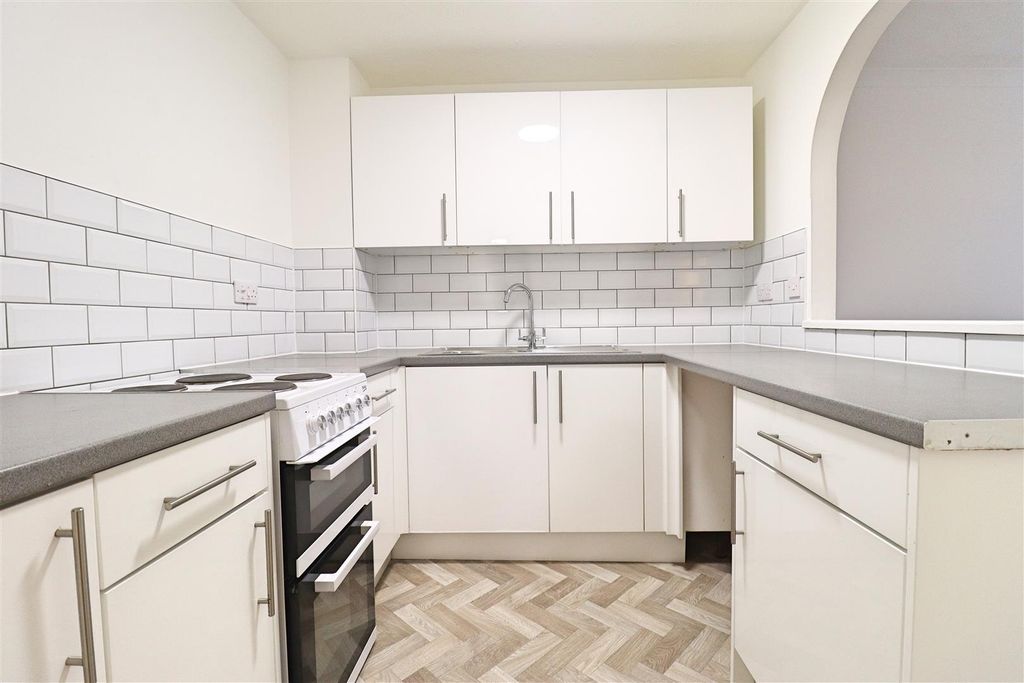 Property photo 3 of 8 Img_3200.Jpg