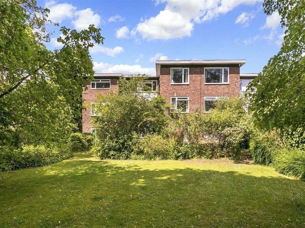 Property photo 3 of 16 Picture No. 13