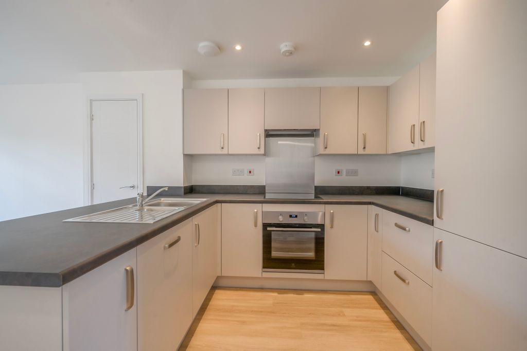 Property photo 2 of 16 Front