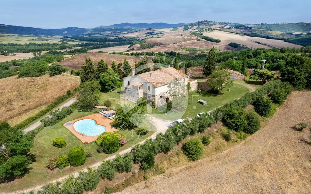 Property photo 3 of 38