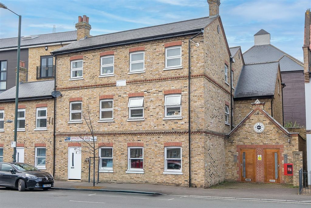 Property photo 1 of 10 14.Jpg