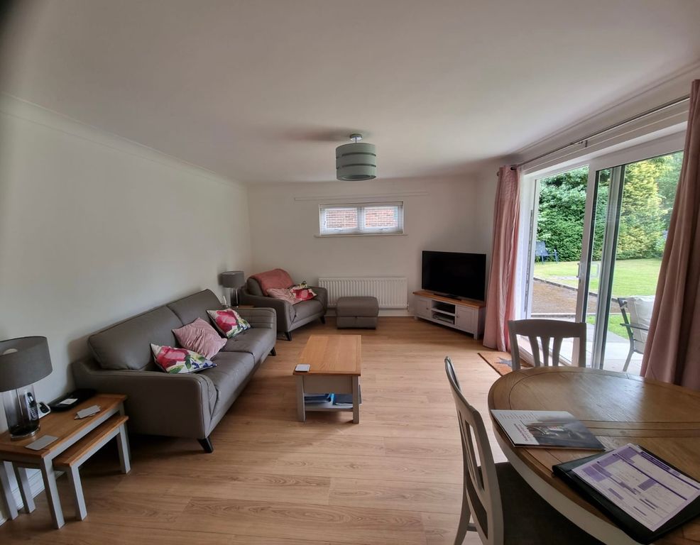 Property photo 2 of 10 Living Room