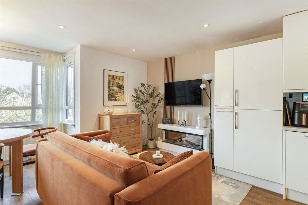 Property photo 3 of 12 Picture No. 06