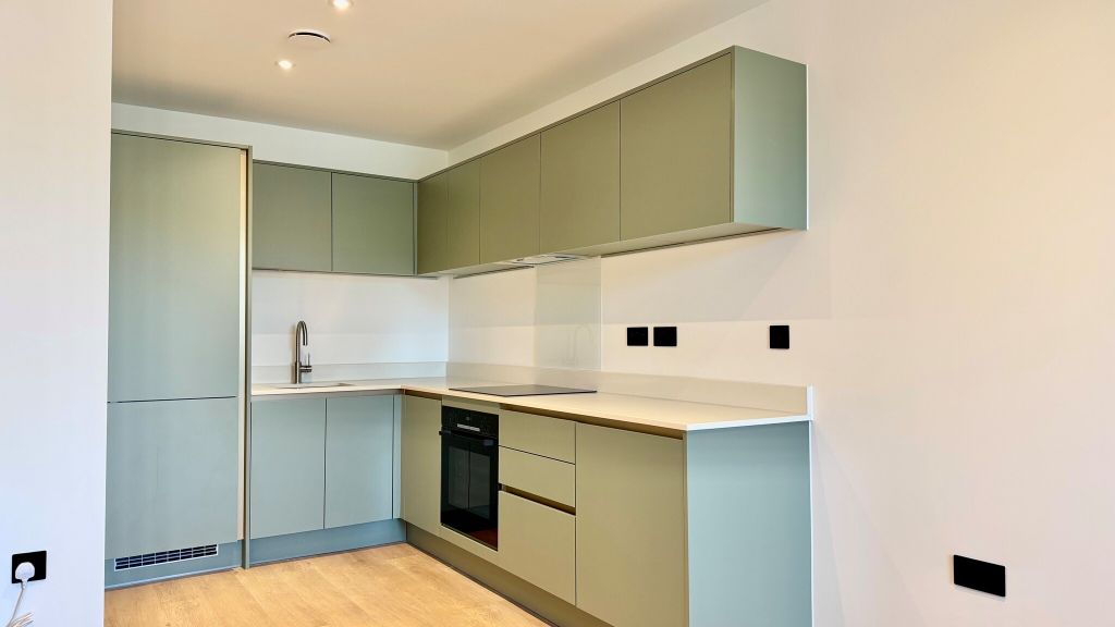 Property photo 2 of 22 Kitchen