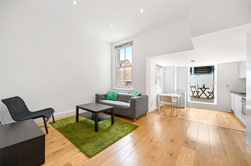 Property photo 1 of 10 Picture No. 02
