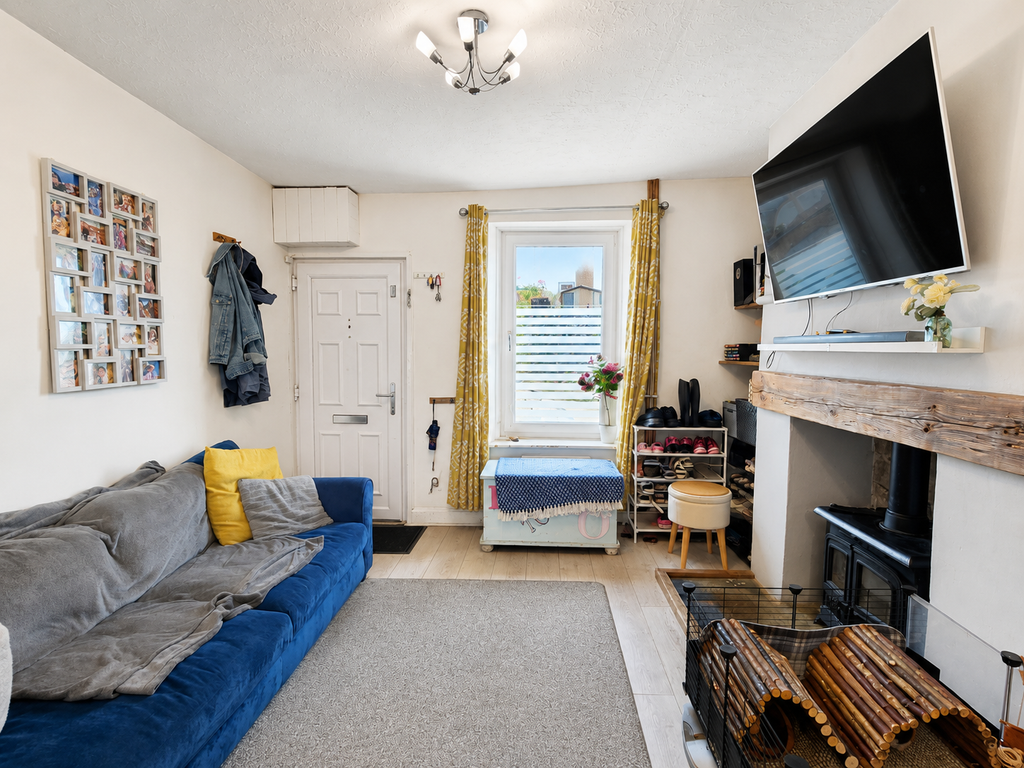 Property photo 2 of 12